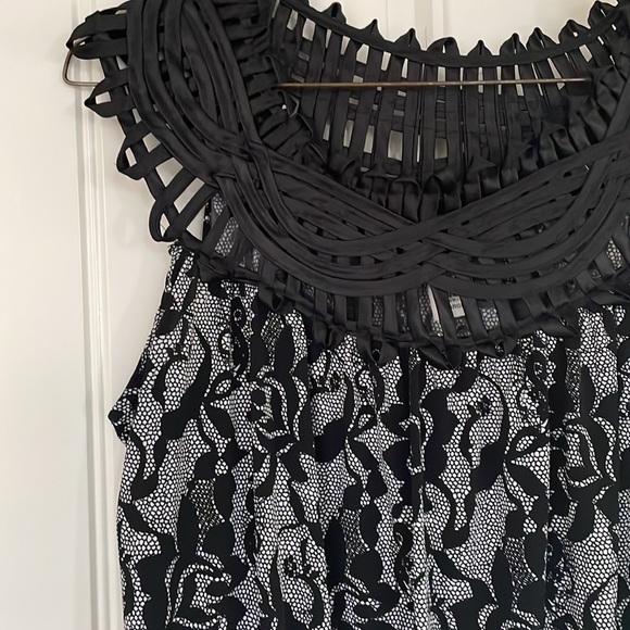 Dressy halter-style blouse with decorative neckline - Picture 2 of 2